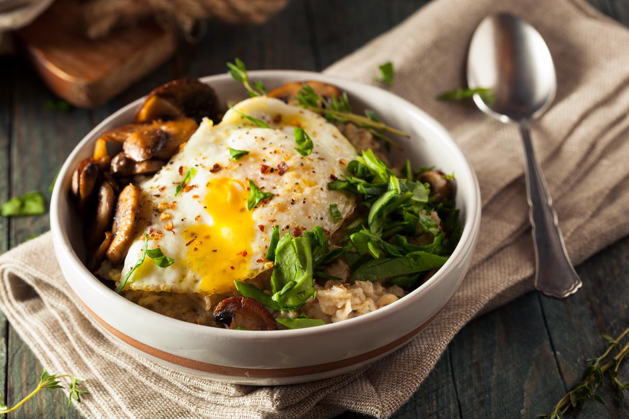 Recipes for Appetite Control - Savory Oatmeal with Eggs and Spinach